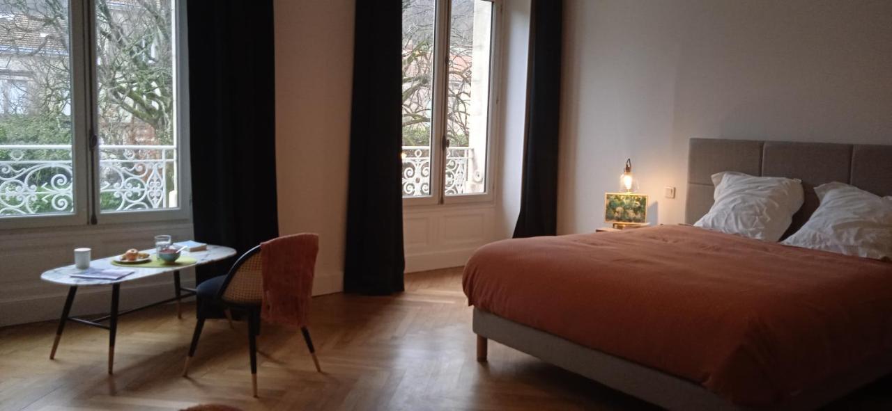 Les Penates Mazamet Apartment Exterior photo